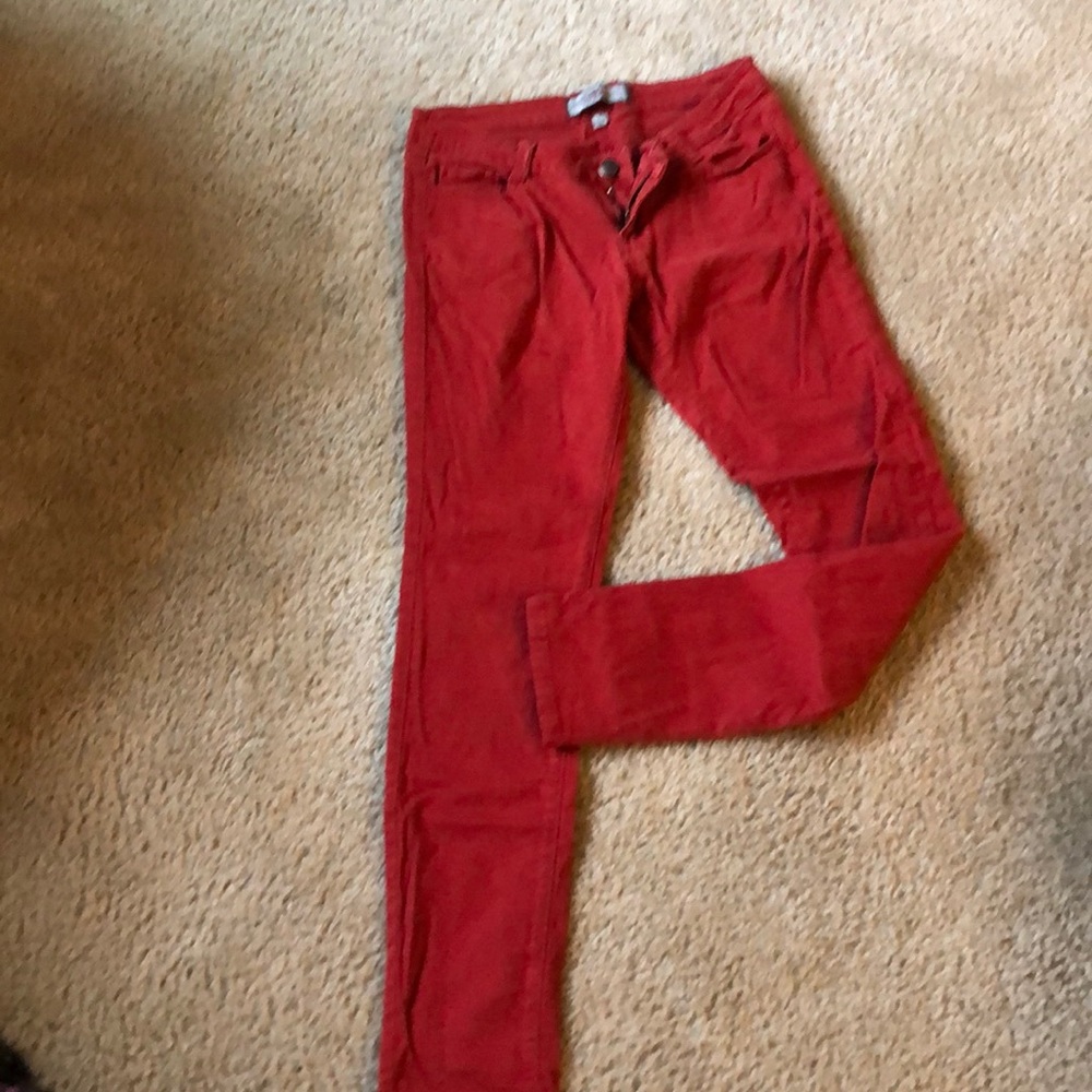 Skinny jeans